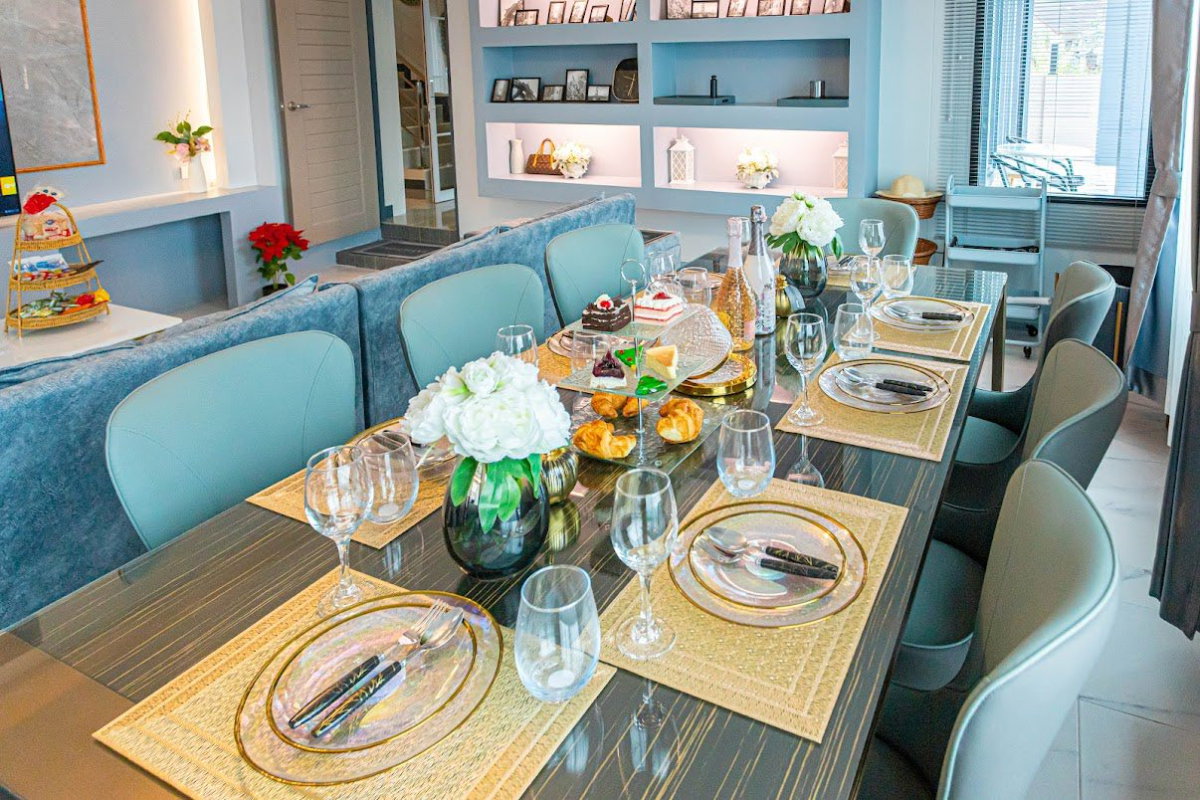 รูป 🏡 พูลวิลล่าให้เช่า หนองจ๊อม | 4 ห้องนอน บ้านหรู เฟอร์ครบ พร้อมสระส่วนตัว - รูปที่ 6/33