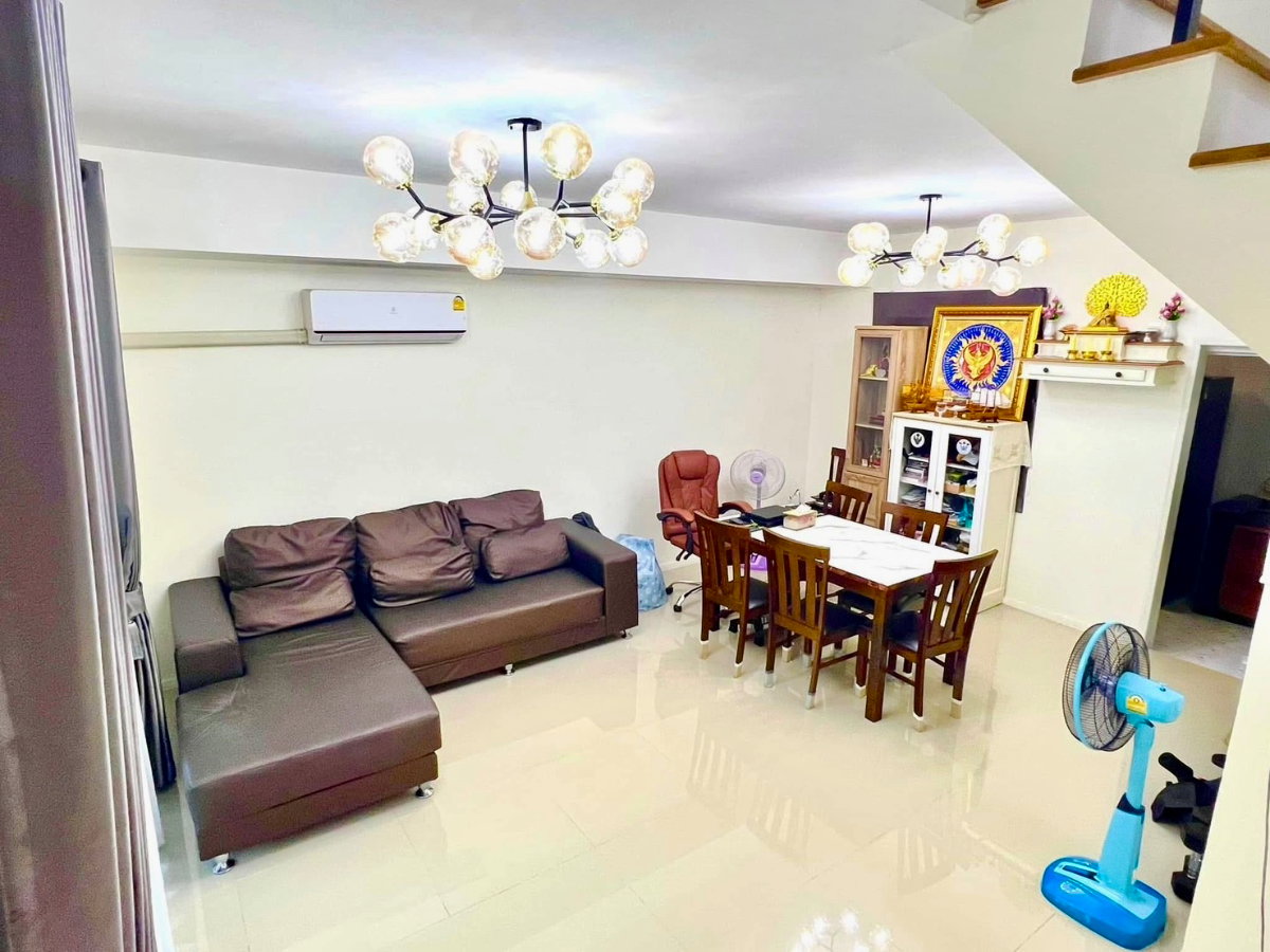 รูป ให้เช่าทาวน์โฮม 2 ชั้น Pleno รามอินทรา หน้าสวนส่วนกลาง ฟังก์ชันบ้านเดี่ยว บรรยากาศดี พร้อมอยู่ ใกล้ Fashion Island และรถไฟฟ้าสายสีชมพู - รูปที่ 4/24