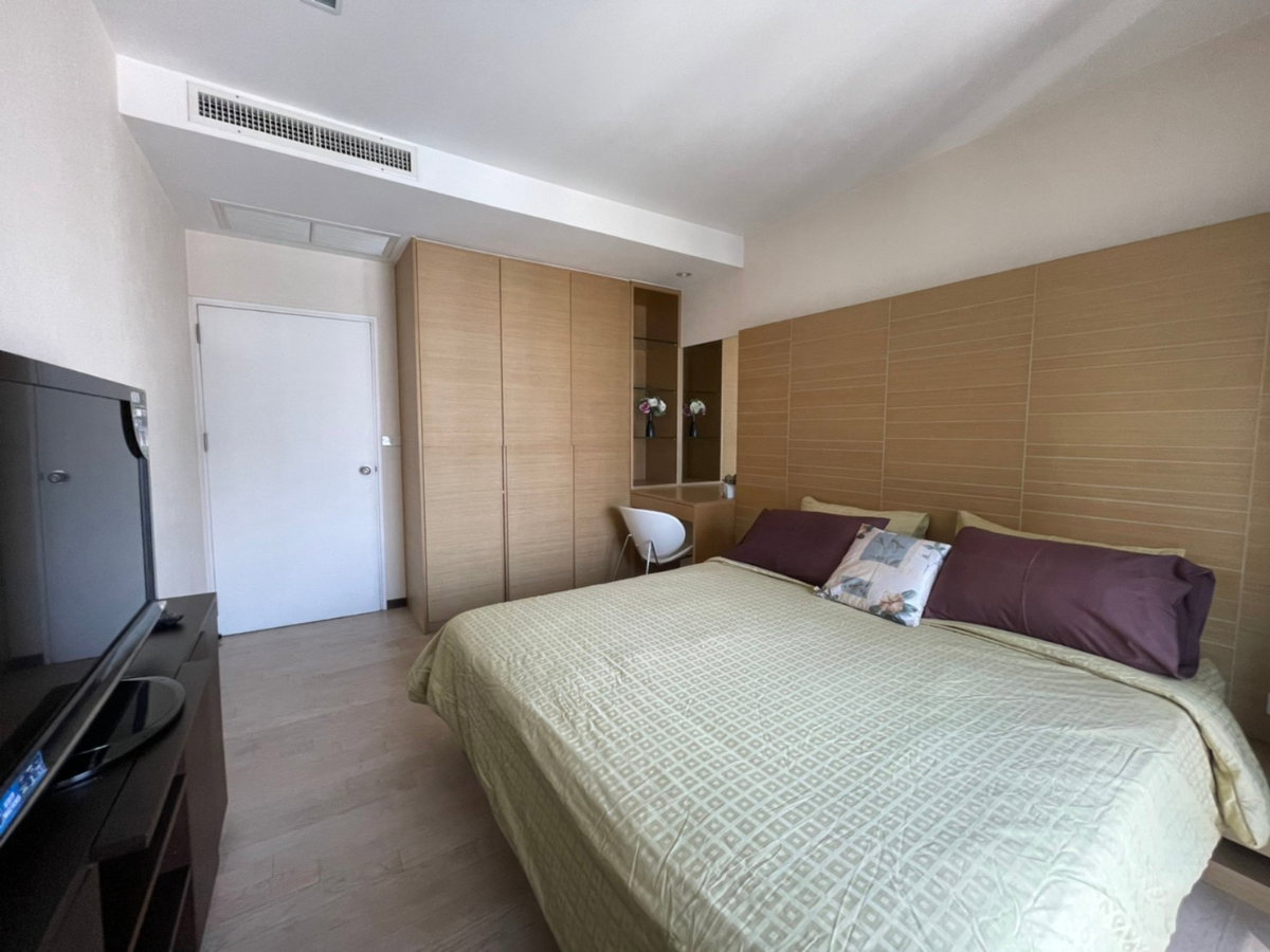 picture Noble Refine 1Bedroom For Rent - 24/40