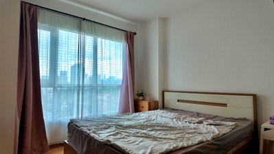 Condos for sale : 1-Bed condo close to BTS Ekamai 28SQM with City view - Aspire Rama 4