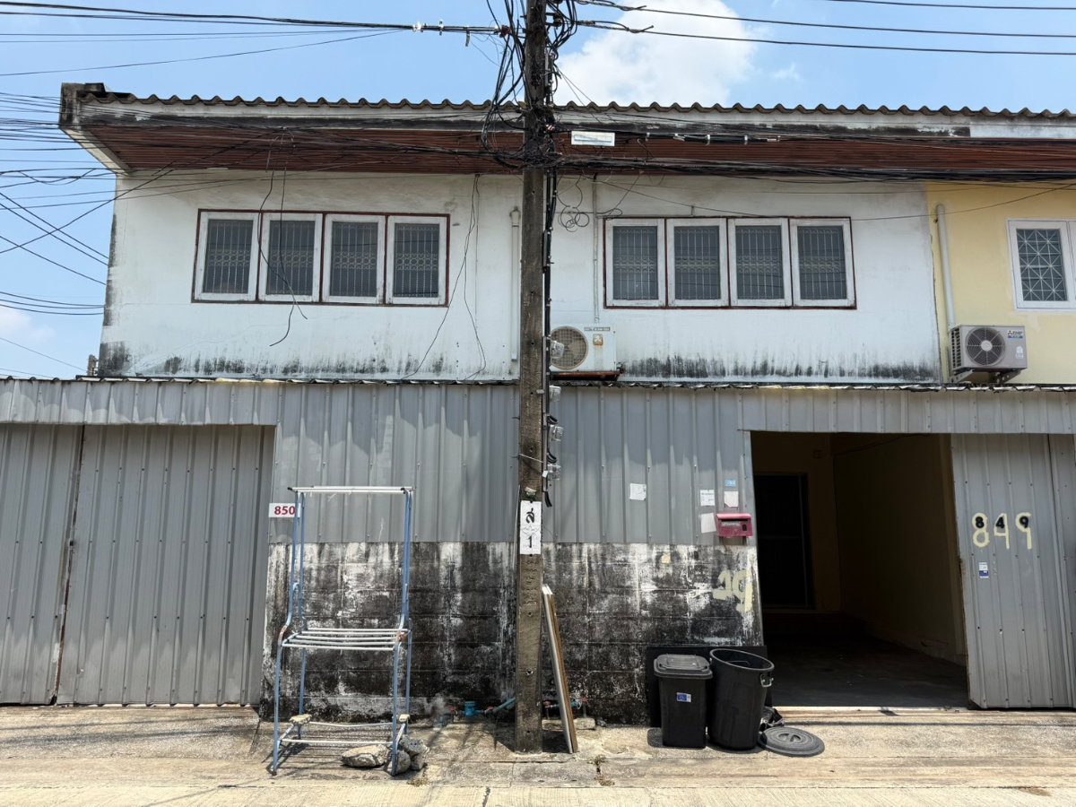 รูป ให้เช่าทาวน์เฮ้าส์ 2 ชั้น หลังมุม ประชาอุทิศ ห้วยขวาง Line ID 0619636888 - รูปที่ 5/15