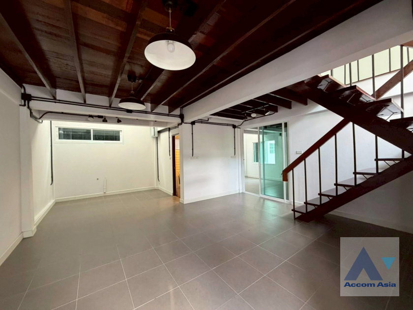 รูป 🔼🔽 AccomA 📩 Home Office,Pet friendly 3 BR House in Khlong Tan Nuea (AA26473) - รูปที่ 7/20