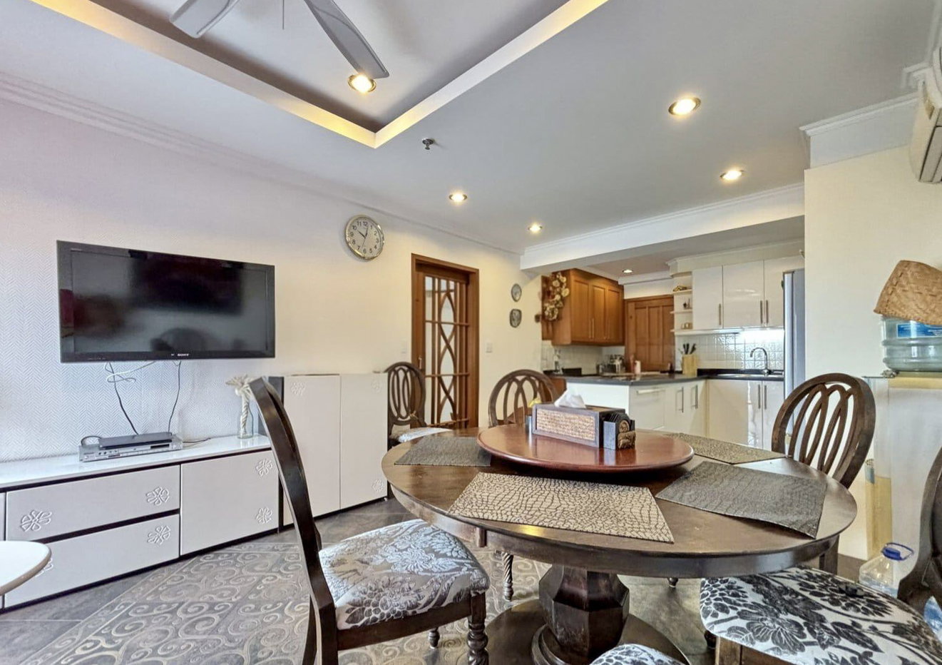 รูป 2 Bedroom for Sale Jomtien Beach Condominium Rimhad Pattaya - รูปที่ 3/13