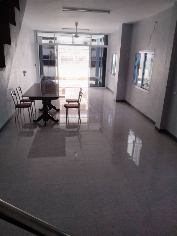 รูป โฮมออฟฟิศ กลางเมืองหนองคาย ให้เช่า เหมาะกับอยู่อาศัย ทำออฟฟิศ ติดต่อค้าขาย - รูปที่ 4/8