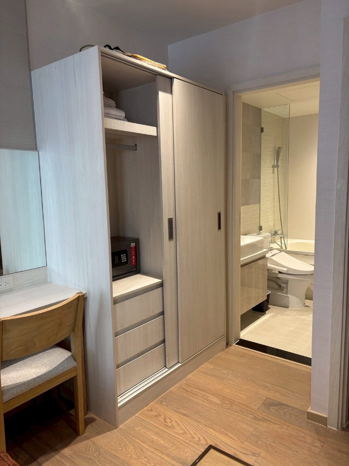 รูป 🟪🟦🟩🟨🟧 ให้เช่า Runesu Thonglor 5 *ห้องว่างพร้อมอยู่* 🛎️🛎️ | 𝗟𝗶𝗻𝗲@: @𝗮𝘀𝘀𝗲𝘁𝘀𝗽𝗿𝗼 - รูปที่ 9/12