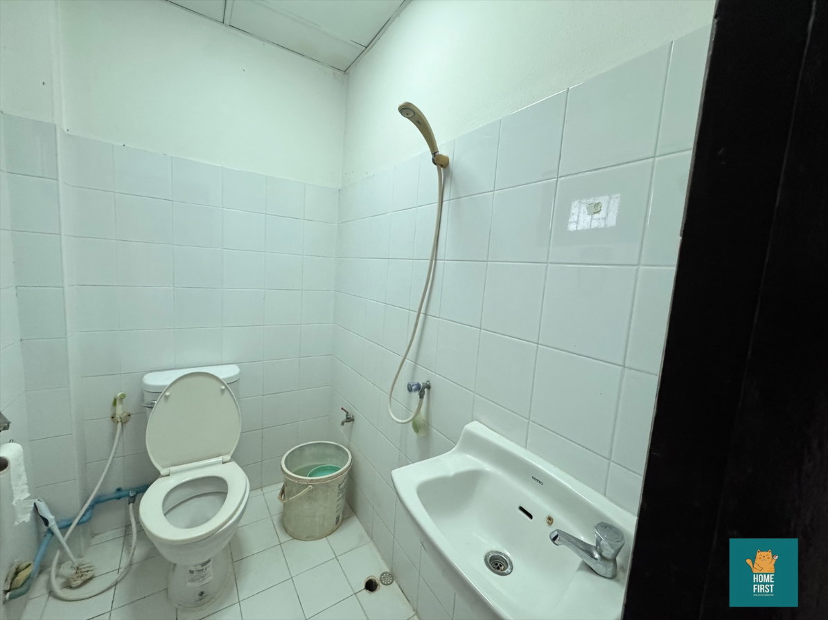 รูป ให้เช่า Townhouse ติด Makro สาทร 32ตร.วา 4ชั้น 5 ห้องนอน 4ห้องน้ำ 50,000 บาท - รูปที่ 10/25