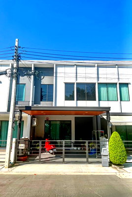 ทาวน์โฮมให้เช่า : ให้เช่าทาวน์โฮม 2 ชั้น Pleno รามอินทรา หน้าสวนส่วนกลาง ฟังก์ชันบ้านเดี่ยว บรรยากาศดี พร้อมอยู่ ใกล้ Fashion Island และรถไฟฟ้าสายสีชมพู