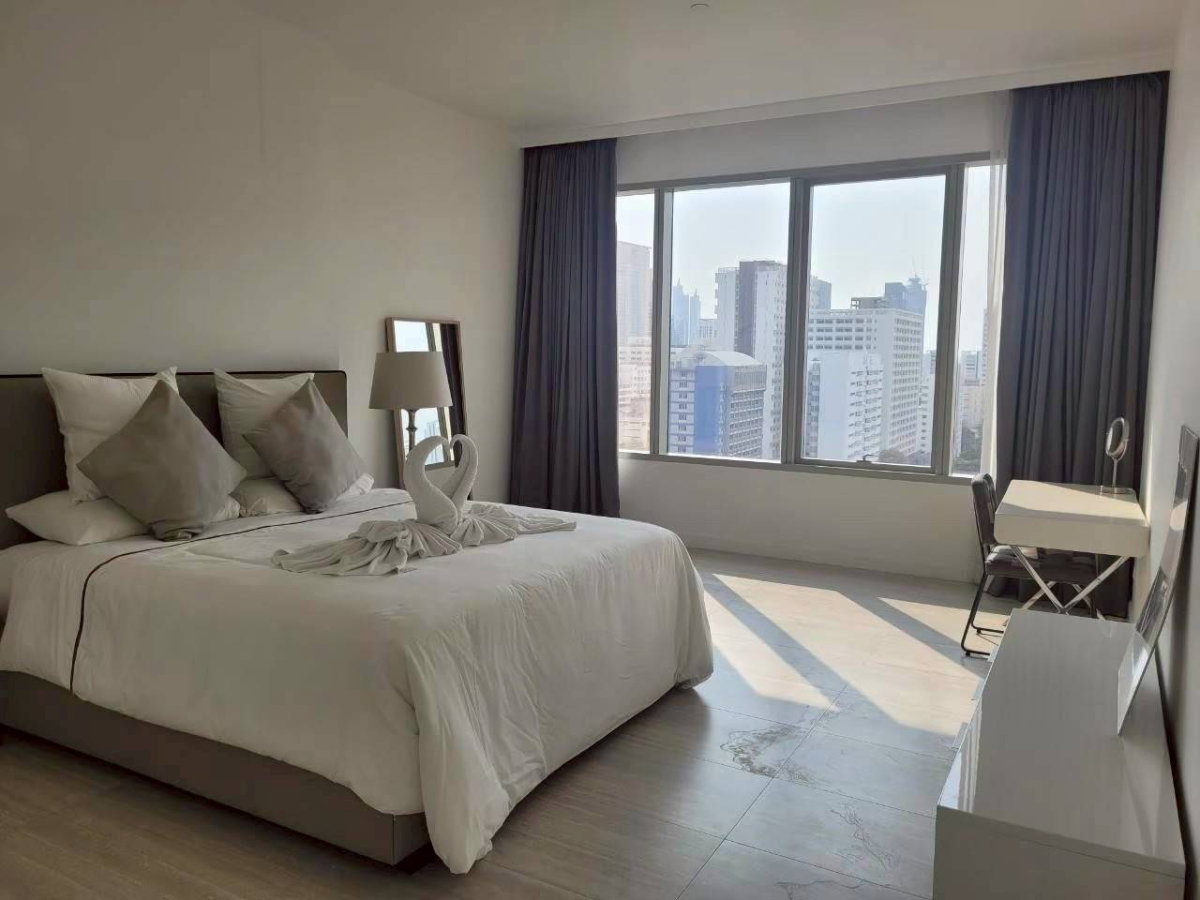 picture 185 Rajadamri 2 Bedroom For Rent - 2/39