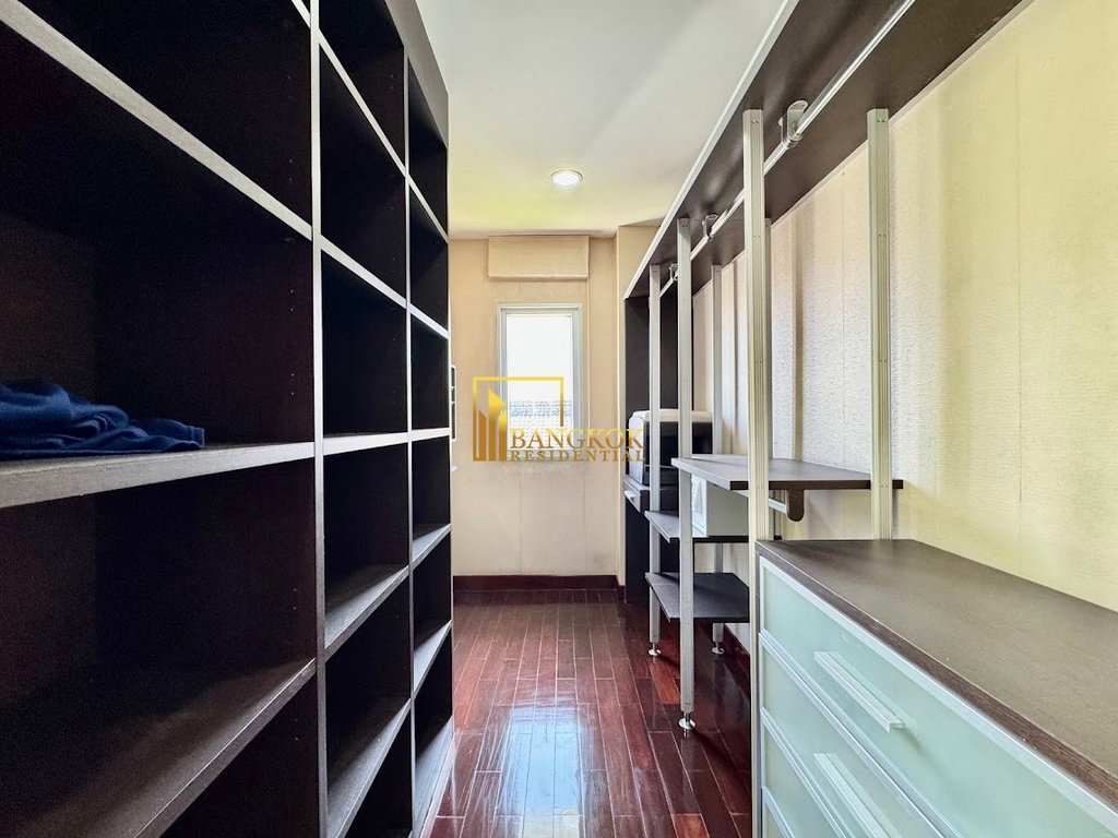 รูป Baan Sun Wichai | Spacious 4 Bed Pool Villa in Rama 9 Area - BR28064SH - รูปที่ 21/38