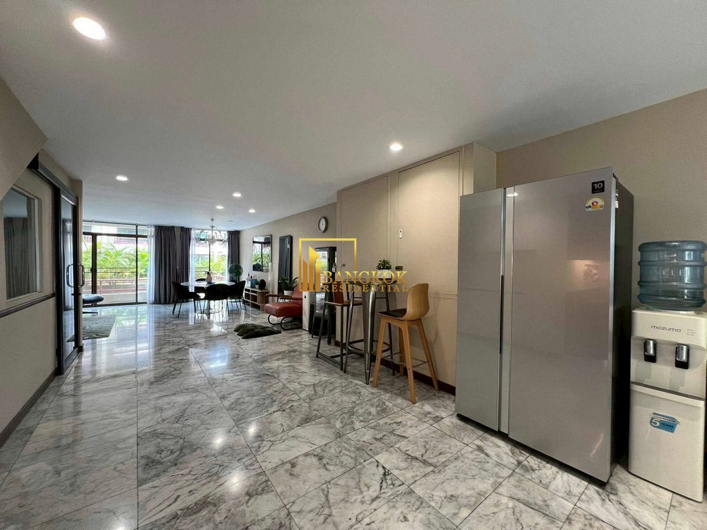 รูป Expansive 4 Bedroom Townhouse in Baan Green Town-On Nut - BR49055TH - รูปที่ 4/30