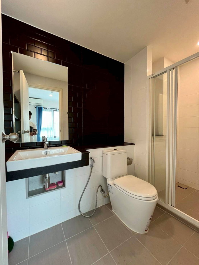รูป ให้เช่า Escent ville condo เอสเซ็นท์ วิลล์ ติดเซ็นทรัลเฟส วิวสระว่ายน้ำ และสวน - รูปที่ 16/23