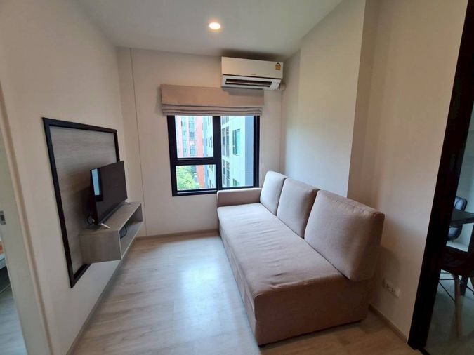 ให้เช่าคอนโด Escent Ville วิวสระว่ายน้ำ 360" ห้องเดี่ยวไม่ติดใคร ว่างพร้อมอยู่ 25 เมษา 69