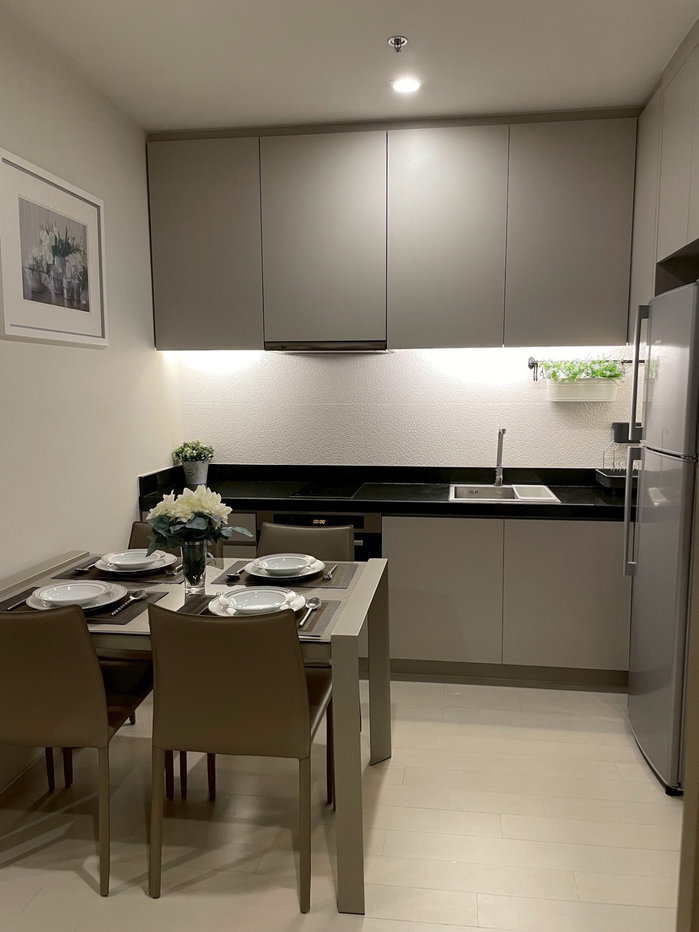 รูป 🔥ด่วน! Noble เพลินจิต ห้องใหญ่ เหมาะ Work from Home ใกล้ Central Embassy - รูปที่ 2/9