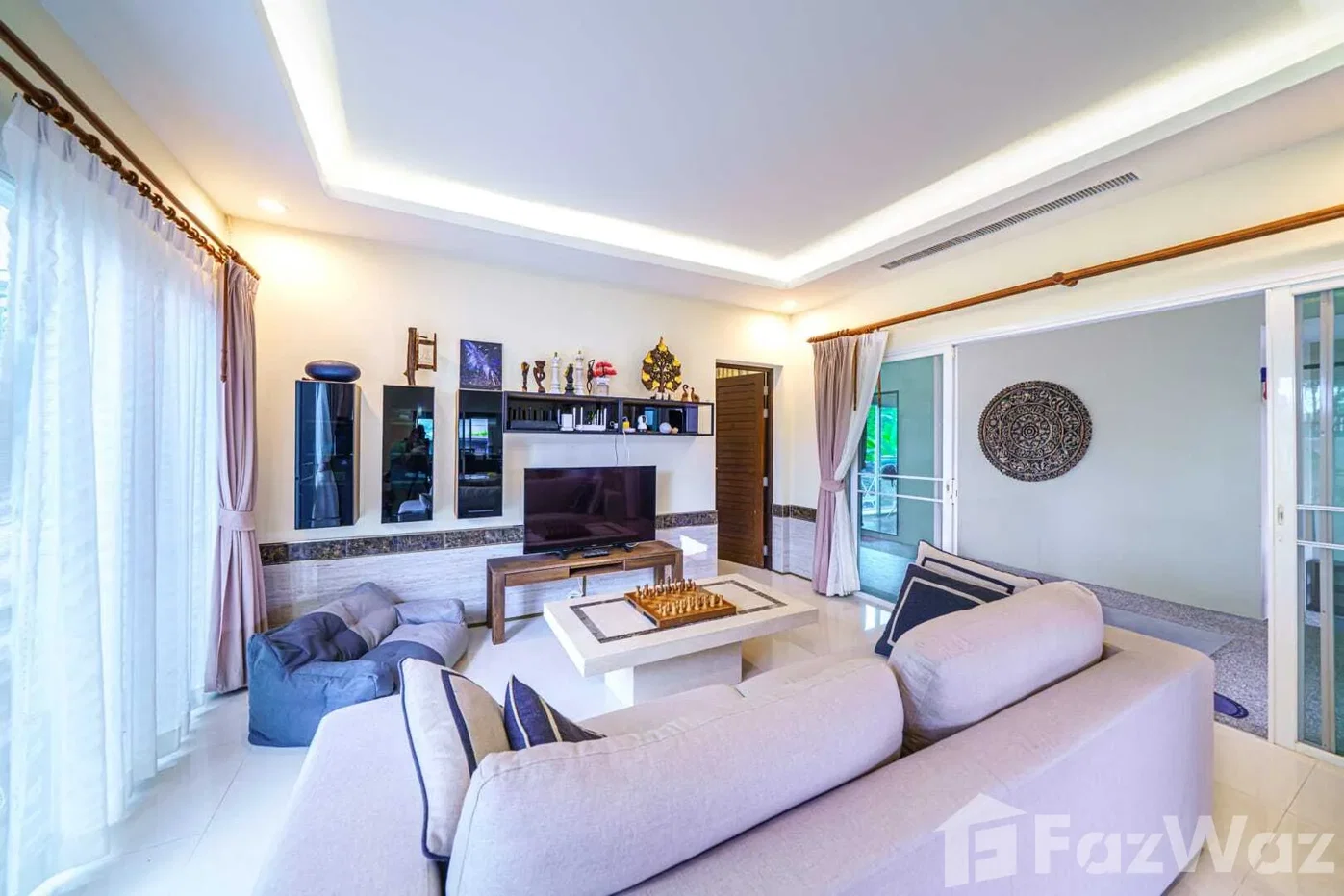 picture 4 Bedroom Villa for sale in Rawai, Phuket 6175643 - 11/43