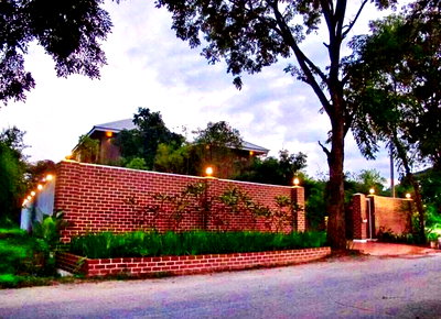 เช่าบ้านเดี่ยว เชียงใหม่ : บ้านให้เช่า ในหมู่บ้านวังตาล เชียงใหม่ 4 ห้องนอน 4 ห้องน้ำ พร้อมเฟอร์นิเจอร์ครบ (R1026) T.0946511456