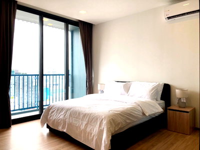 คอนโดให้เช่า : For Rent : XT Phayathai (1bed) 41.50 sq.m. 25,000 THB Tel. 0924235675 Cate