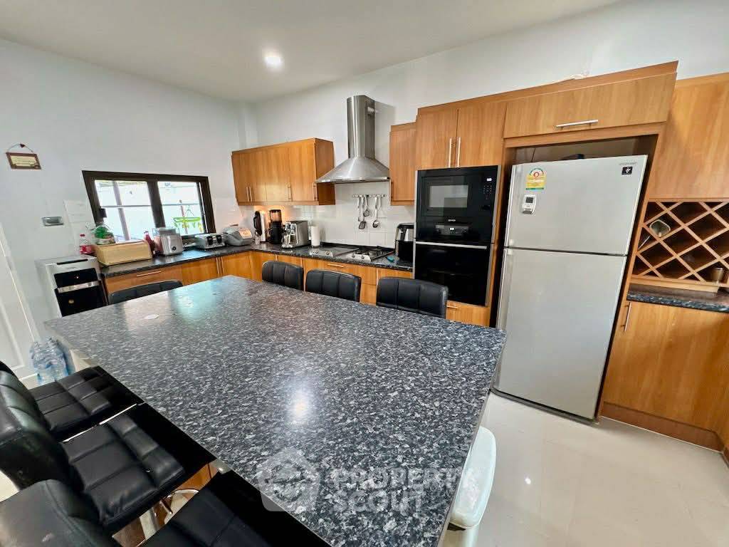 รูป บ้าน 4-ห้องนอน ที่ หมู่บ้านไฮทส์ 1 ใกล้ เมืองหัวหิน (ID 2798162) - รูปที่ 19/23