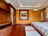 listing thumbnail image 30
