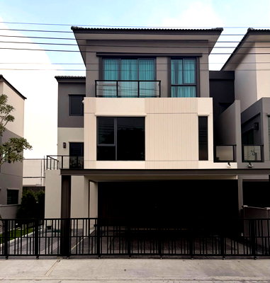Houses for rent Bangkok : 🏡 Baan Klang Muang The Edition Bangna: Luxury townhomes in Bangna, near the expressway 🚗✨