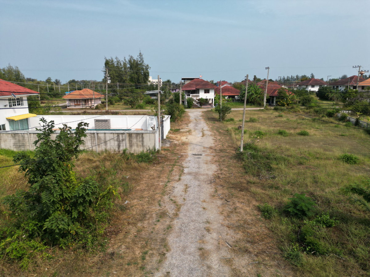 รูป ขายที่ดิน หมู่บ้านชะอำโกลเด้นท์บีช ขนาด 33 ตรว. ขายถูกที่สุดในโครงการ - รูปที่ 8/16