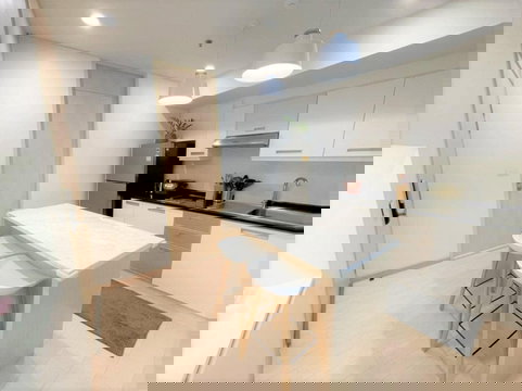 [RENT] ST0835   Silom Suite       (ID with @in front, LINE ID:  @idhomeland)