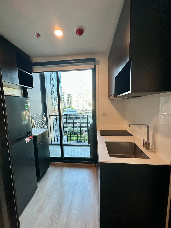 รูป ให้เช่า คอนโด โนเบิล นิว ดิสทริค อาร์ไนน์ MRT พระราม 9 MRT rama 9 350 เมตร - รูปที่ 8/11