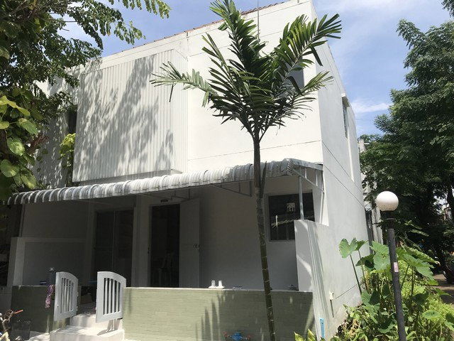 picture Noble Park Bang Phli, corner unit, ready to move in. - 5/16