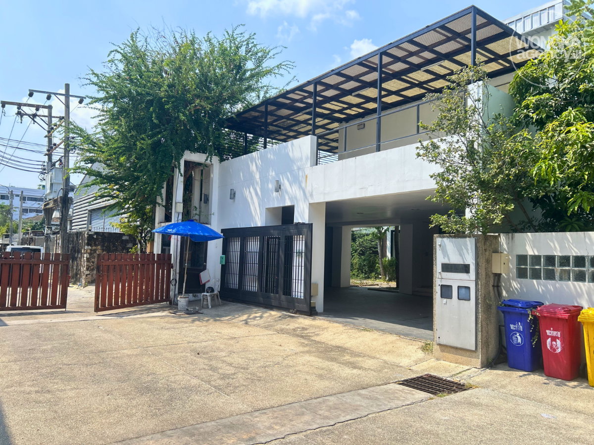 รูป ขายบ้านเดี่ยว เดอะโนเบิ้ล (The NOBLE Ekkamai 22) ใจกลางเอกมัย ขนาด 109.2 ตร.วา - รูปที่ 1/25