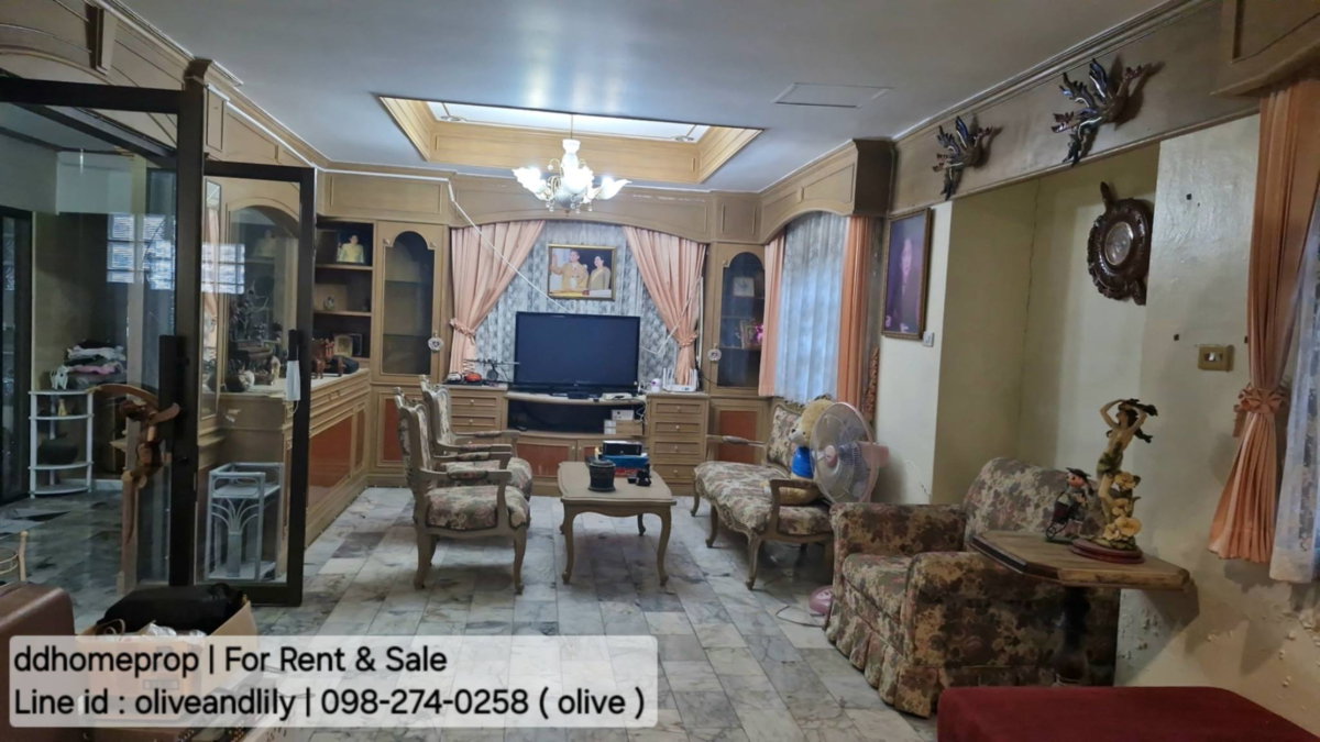 รูป ปล่อยเช่า 35,000 /เดือน บ้านเดี่ยวให้เช่า 4 ห้องนอน 3 ห้องน้ำ 2 ห้องนั่งเล่น บ้านหลังใหญ่ใกล้ทะเลบางแสน - รูปที่ 16/26