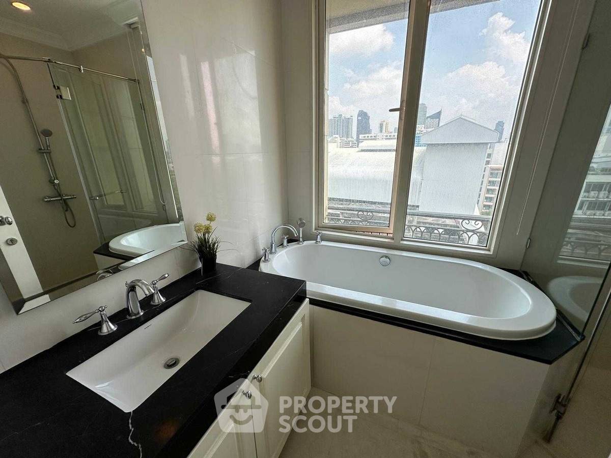 รูป คอนโด 2-ห้องนอน ที่ รอย์ช ไพรเวท เรสซิเดนซ์ส ใกล้ MRT สุขุมวิท (ID 2781228) - รูปที่ 10/13