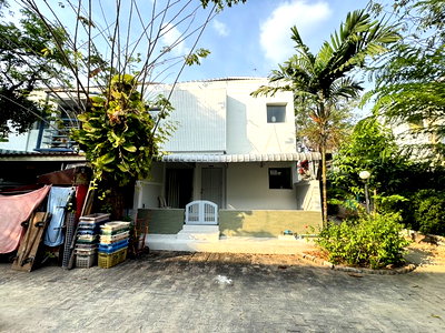 ทาวน์โฮม มาร์เก็ต วิลเลจ สุวรรณภูมิ : โนเบิลปาร์ค บางพลี หัวมุม พร้อมเข้าอยู่