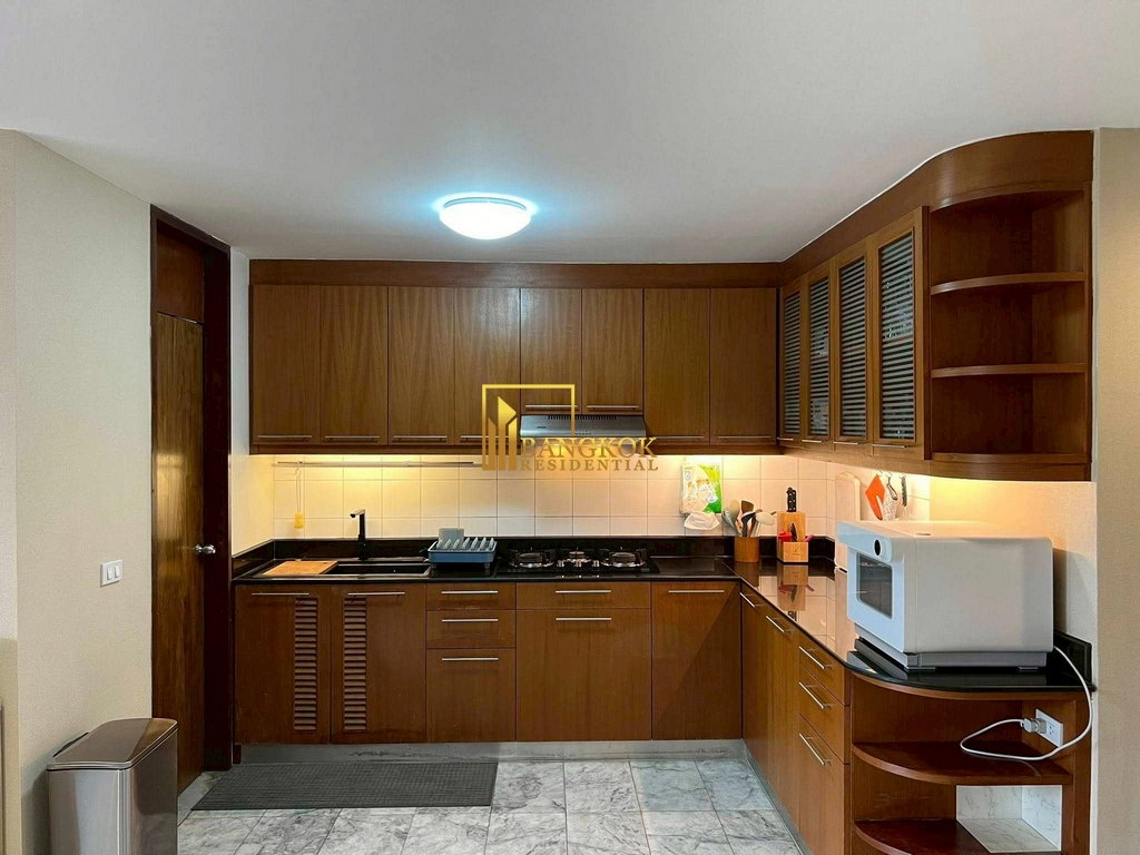 รูป Expansive 4 Bedroom Townhouse in Baan Green Town-On Nut - BR49055TH - รูปที่ 9/30