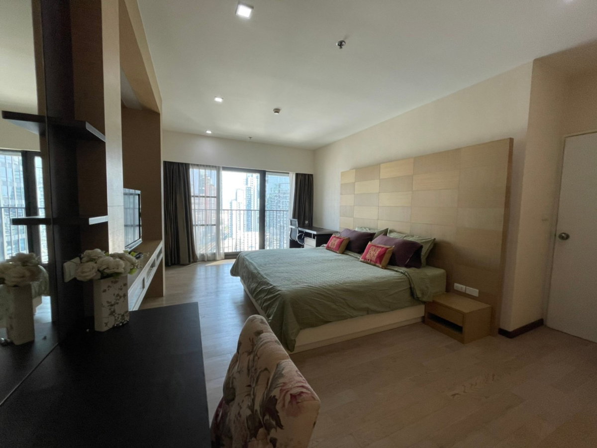 picture Noble Refine 1Bedroom For Rent - 12/40