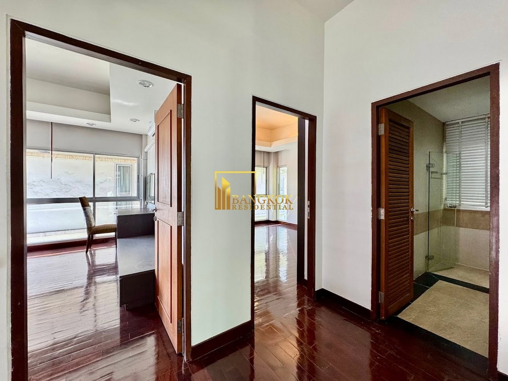 รูป Baan Sun Wichai | Spacious 4 Bed Pool Villa in Rama 9 Area - BR28064SH - รูปที่ 14/38