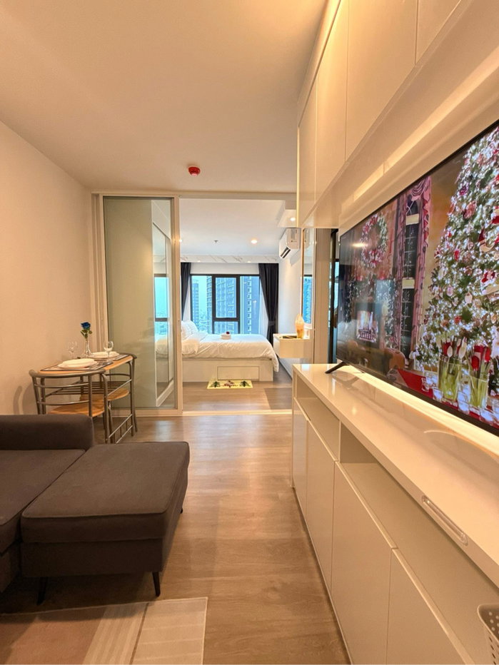 รูป 🔥 Condo for Rent – Regent Home Wutthakat (Short to Medium Term) 🔥 (Only 190 meters from BTS Wutthakat – Ready to move in!) - รูปที่ 3/63