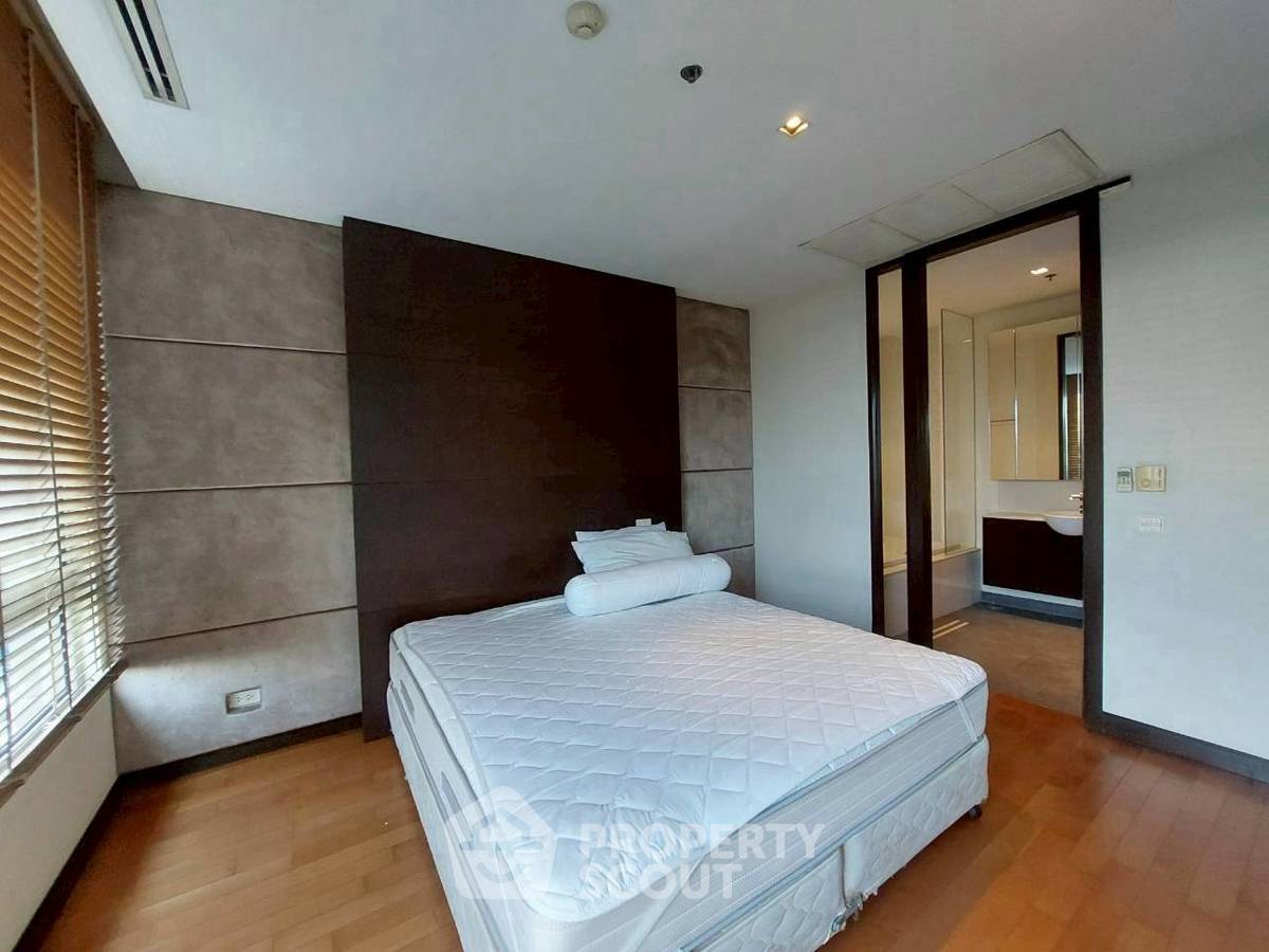 รูป คอนโด 2-ห้องนอน ที่ เดอะล็อฟท์ เย็นอากาศ คอนโดมิเนียม ใน ช่องนนทรี (ID 2798057) - รูปที่ 5/17