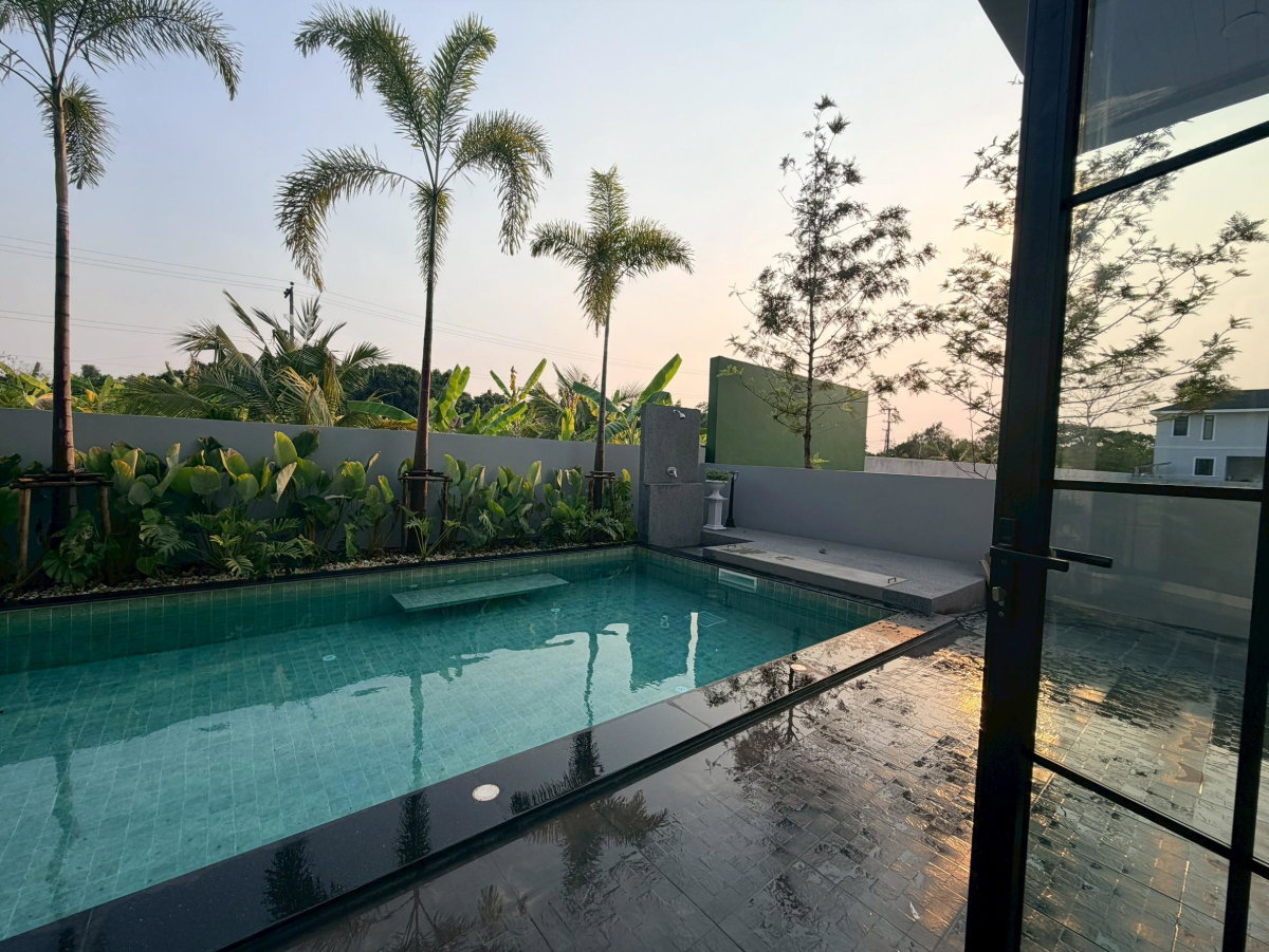 รูป ขายบ้านพลูวิลล่า Victoria Pool Villa สารภี เชียงใหม่ สไตล์ยูโรเปียนคลาสสิก  - รูปที่ 11/12