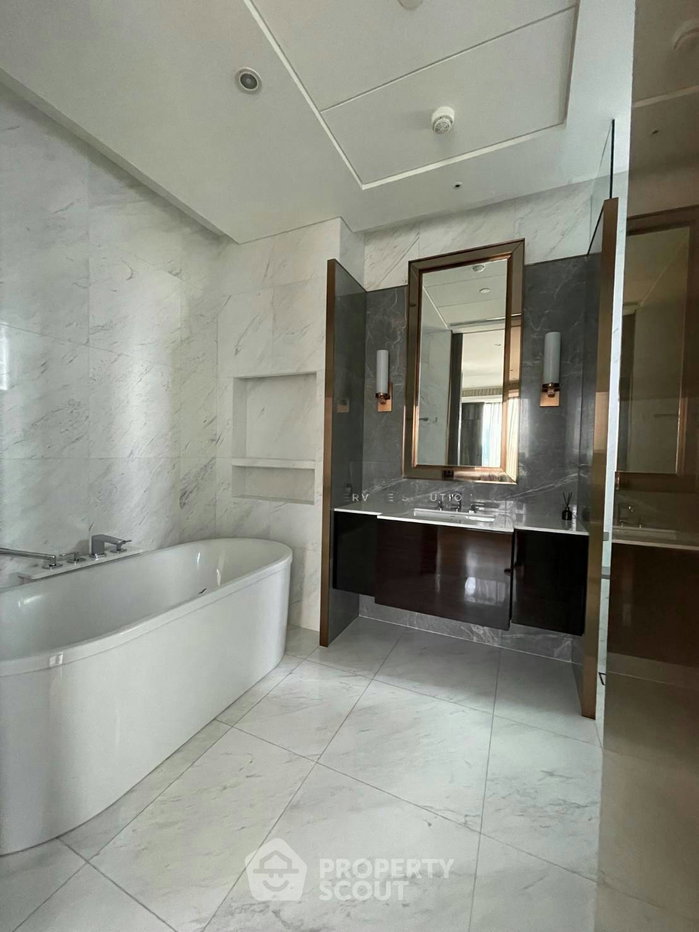 picture 1-BR Condo at Sindhorn Tonson near BTS Ratchadamri (ID 2783732) - 8/10