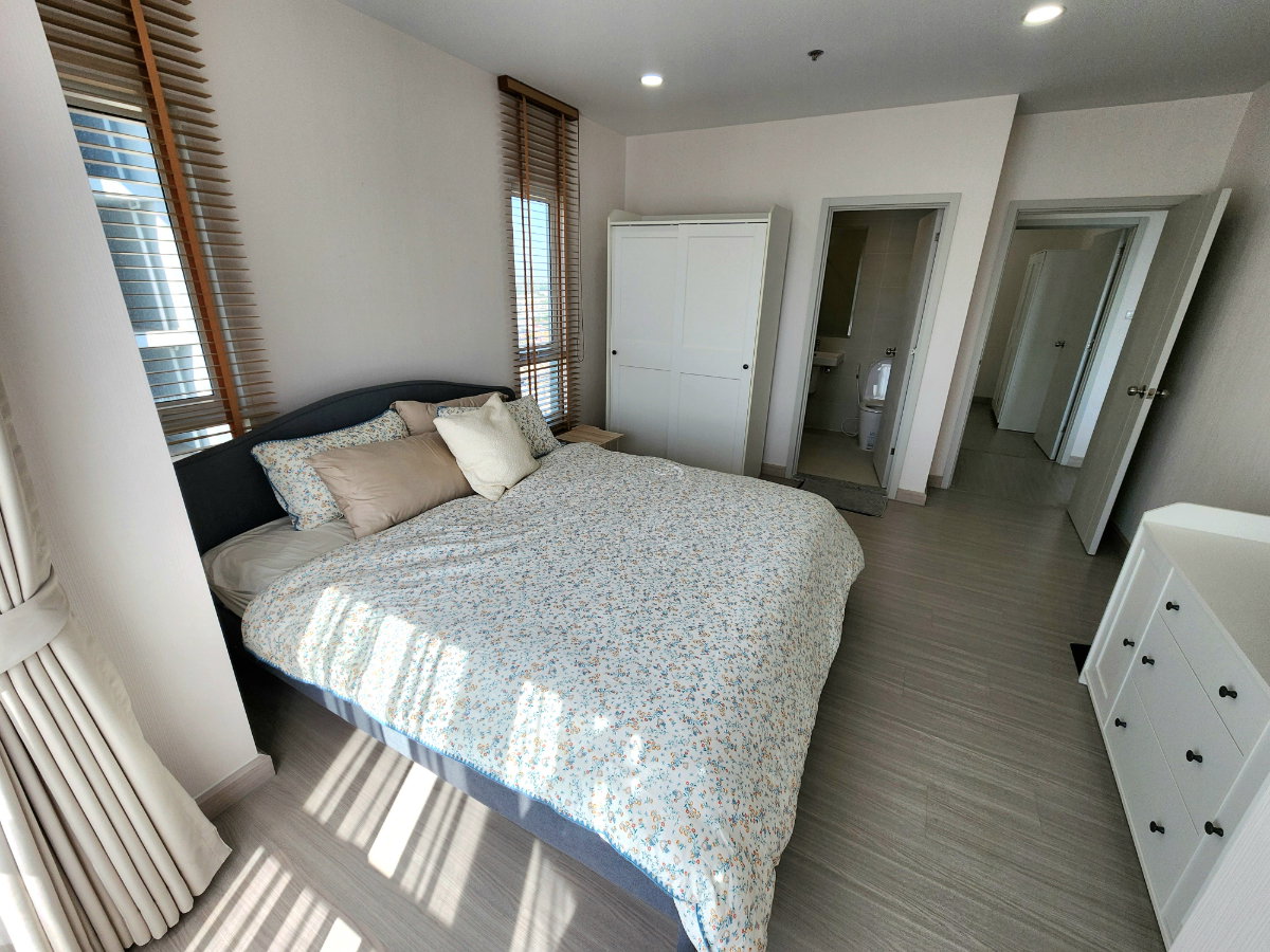 รูป สถานะห้อง ว่างครับผม ให้เช่า**ห้องมุม! และเครื่องซักผ้าฝาหน้า**Supalai Park แยกไฟฉาย 2ห้องนอนแบบใหญ่สุด อยากให้สะดุดรัก **SN659 - รูปที่ 48/65