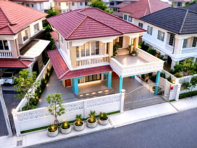 เช่าบ้านเดี่ยว ถนนบางกรวย-ไทรน้อย : เซ็นทรัล เวสต์เกต 2.5กม. บ้านเดี่ยว 2ชั้น 4นอน 3น้ำ 54 ตร.ว. 220 ตร.ม. ใกล้ MRTแยกบางพลู 2.9กม.