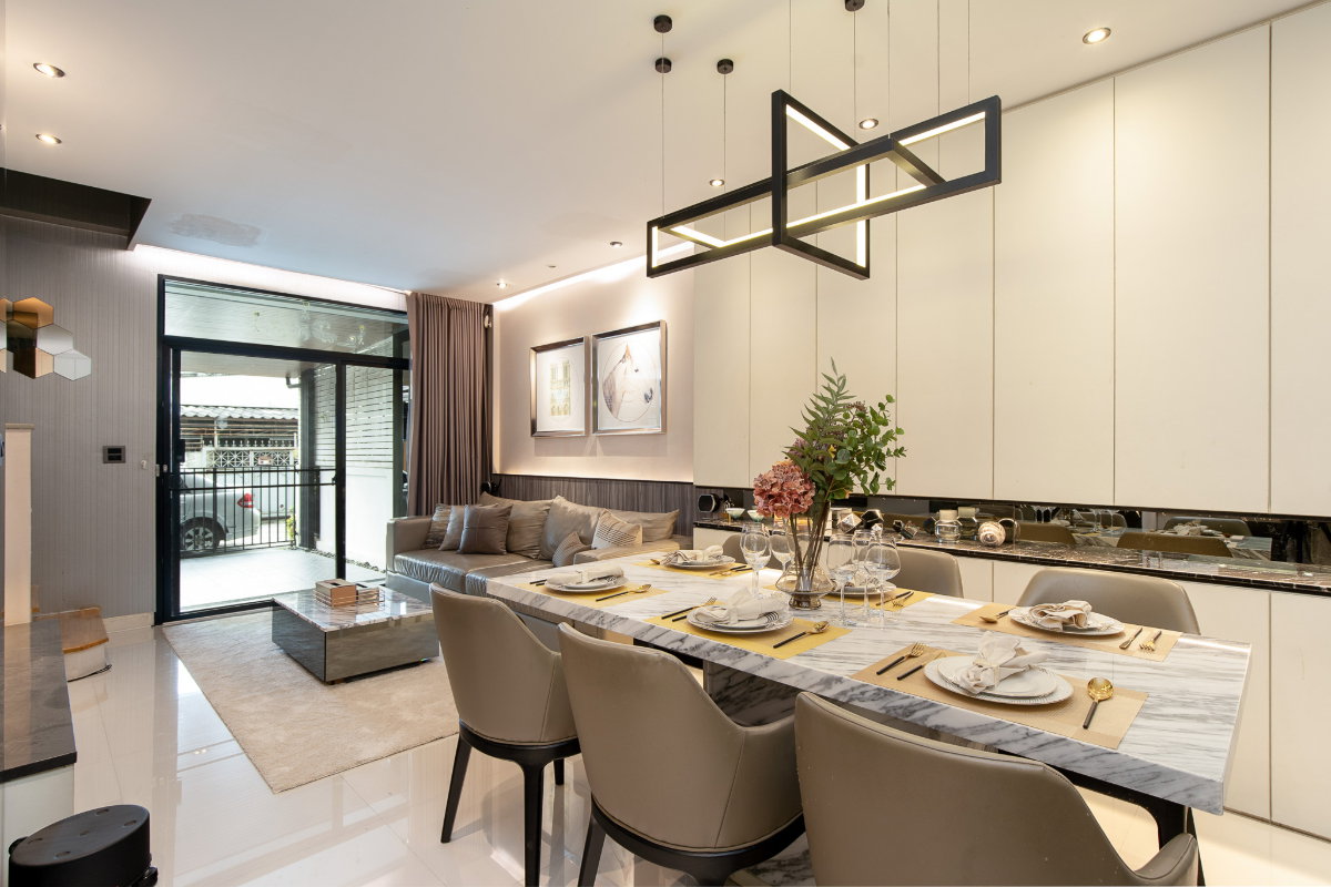 รูป 🌿 **VR0249 ปล่อยเช่า Townhome บ้านแฝด 3 ชั้น ย่านลาดพร้าว – โชคชัยสี่** 🏡✨ - รูปที่ 10/17