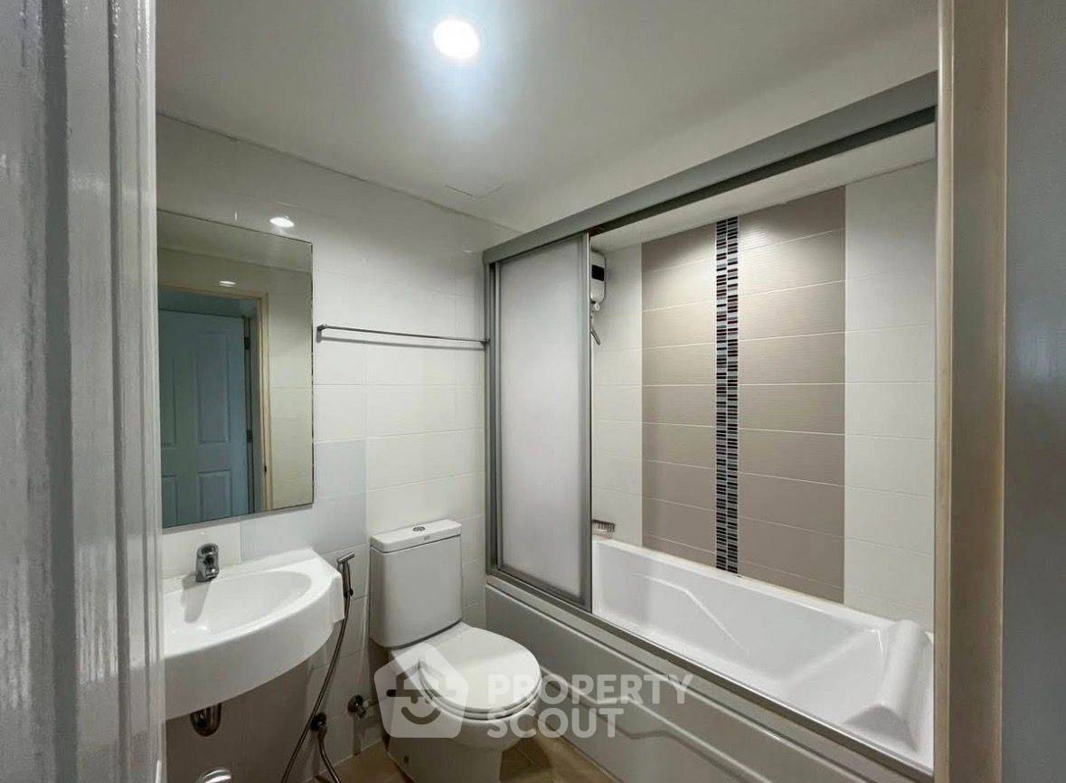 รูป คอนโด 2-ห้องนอน ที่ คอนโด ลุมพินี เพลส พระราม 9 – รัชดา ใกล้ MRT พระราม 9 (ID 2798030) - รูปที่ 11/15