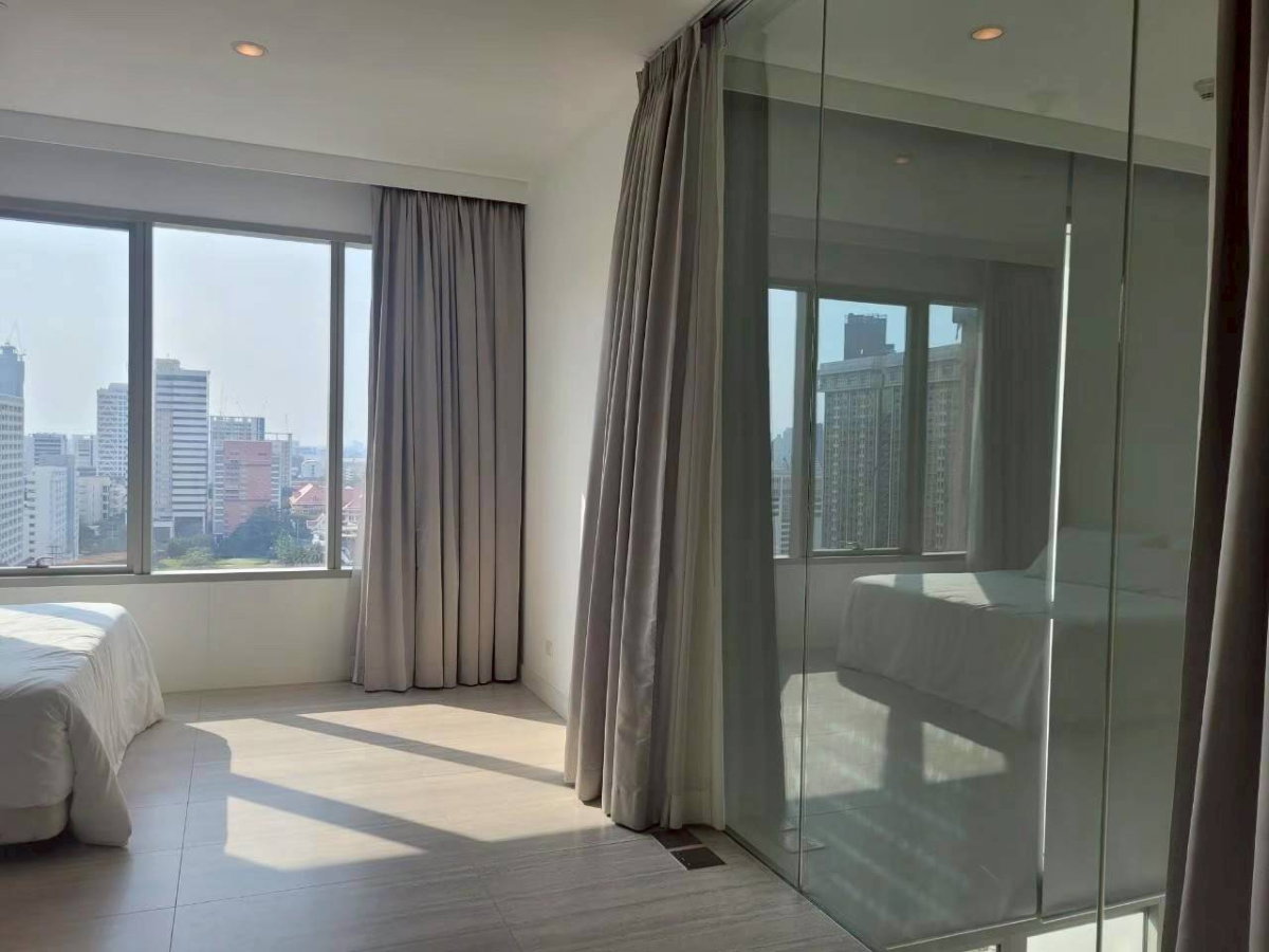 picture 185 Rajadamri 2 Bedroom For Rent - 3/39