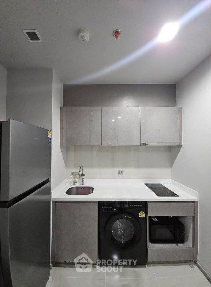 รูป คอนโด 1-ห้องนอน ที่ ไลฟ์ อโศก - พระราม 9 ใกล้ MRT พระราม 9 (ID 2789810) - รูปที่ 9/16