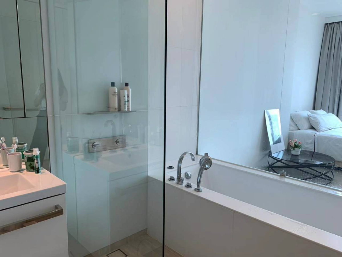 picture 185 Rajadamri 2 Bedroom For Rent - 15/39