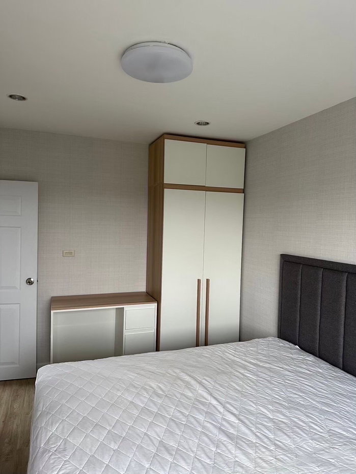 รูป คอนโดให้เช่า ห้องใหม่ แต่งใหม่ วิวสวนมะพร้าวและสะพานพระรามเก้า - รูปที่ 6/8