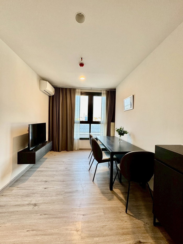 รูป 🌆 ให้เช่า: XT HUAIKHWANG | เพียง 75 ม. MRT ห้วยขวาง | เฟอร์ครบ พร้อมอยู่ @90condo 🌃 - รูปที่ 1/5