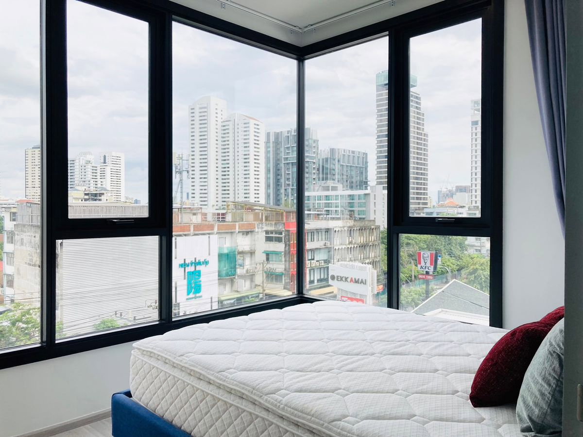 picture For Rent : XT Ekkamai (2bed) 57 sq.m. 35,000 THB Tel. 0924235675 Cate - 6/18