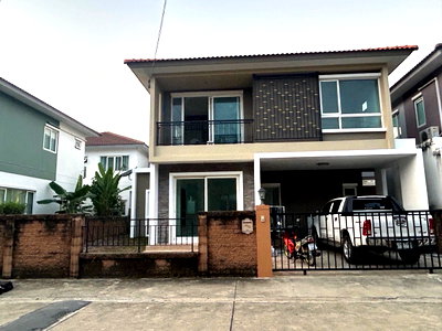 บ้านเดี่ยว นิคมอัญธานี (เจมโมโปลิส) : ขายบ้านเดี่ยว 2 ชั้น หมู่บ้านโกลเด้นนีโอ อ่อนนุช - พัฒนาการ ใกล้รถไฟฟ้าสายสีเหลือง สถานีศรีนุช (N.2079)