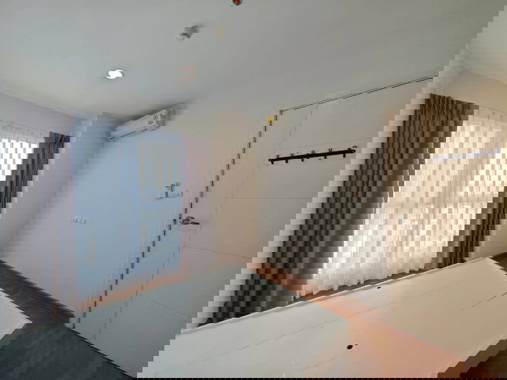 รูป 𝗖𝗲𝗻𝘁𝗿𝗶𝗰 𝗦𝘂𝘁𝗵𝗶𝘀𝗮𝗿𝗻
เซ็นทริค สุทธิสาร
📝#รับจอง ห้องใหม่
💳ค่าเช่า 15,000
ล่วงหน้า 1 เดือน ประกัน 2 เดือน
📐ขนาด 37 ตร.ม.
🪜ชั้น 10+ - รูปที่ 4/8